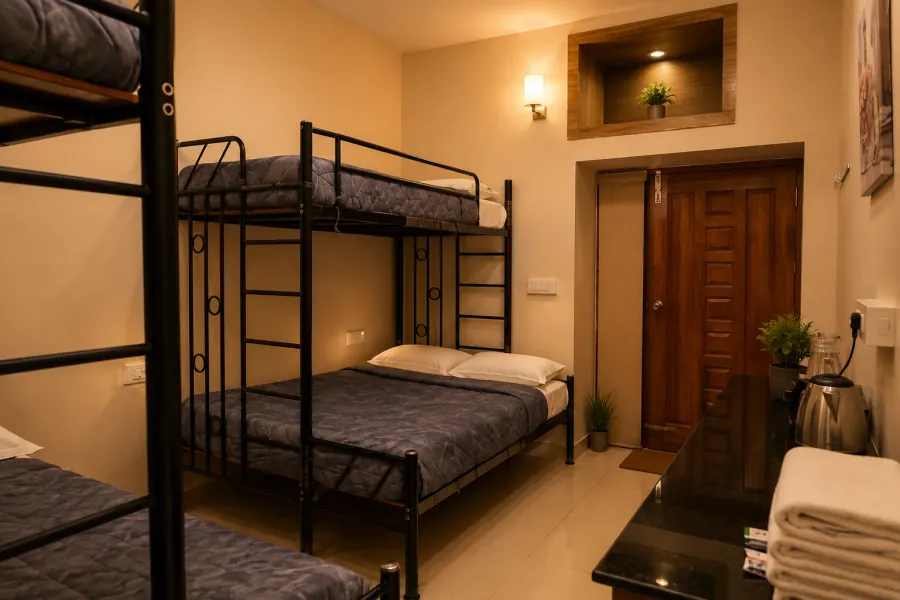 Family room with double and bunk beds